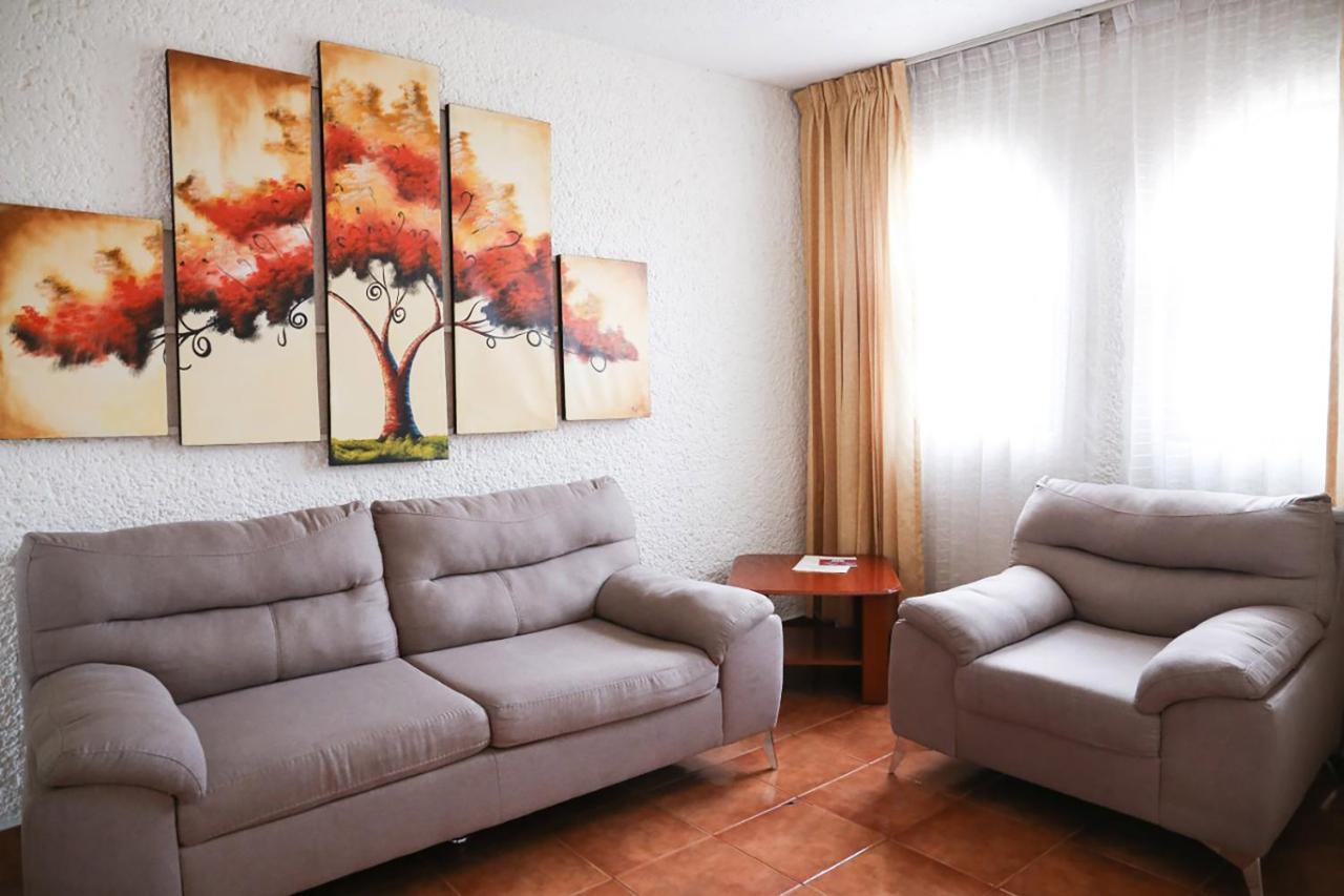 Hotel & Suites Villa Del Sol モレリア エクステリア 写真